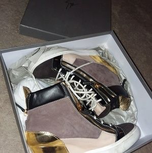 Giuseppe Zanotti Lorenz 75 Camoscii Marrone